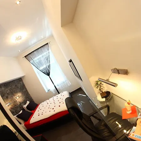 Komorowski Luxury Guest Aparthotel Krakov