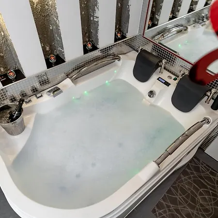 Lejlighedshotel Komorowski Luxury Guest 4*