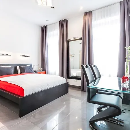 Komorowski Luxury Guest Aparthotel Krakov