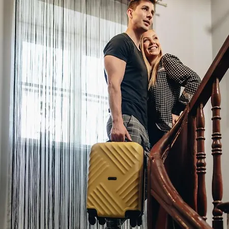 Komorowski Luxury Guest Aparthotel Cracovia