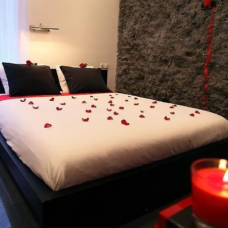 Komorowski Luxury Guest 4* קרקוב