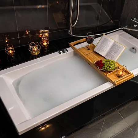 מלון דירות Komorowski Luxury Guest קרקוב