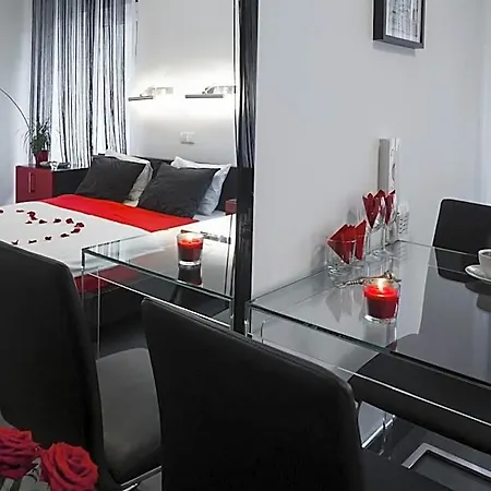 Komorowski Luxury Guest Aparthotel Krakow