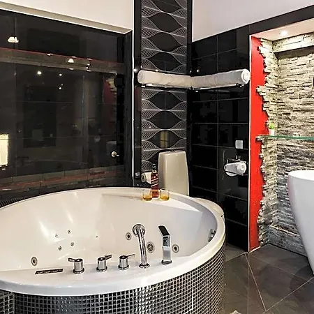 Aparthotel Komorowski Luxury Guest Krakow