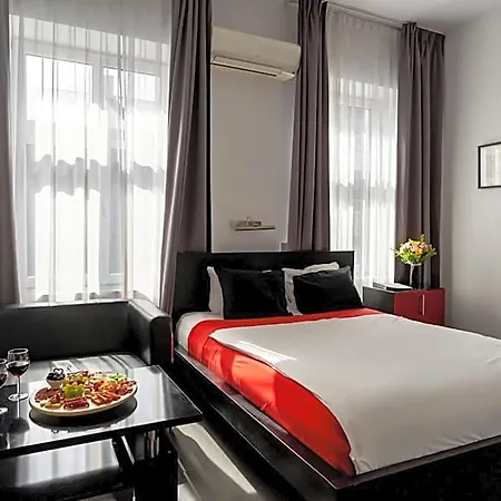 Komorowski Luxury Guest Aparthotel Krakow