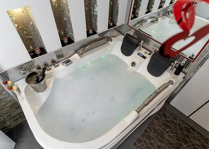 Hotel apartamentowy Komorowski Luxury Guest 4*