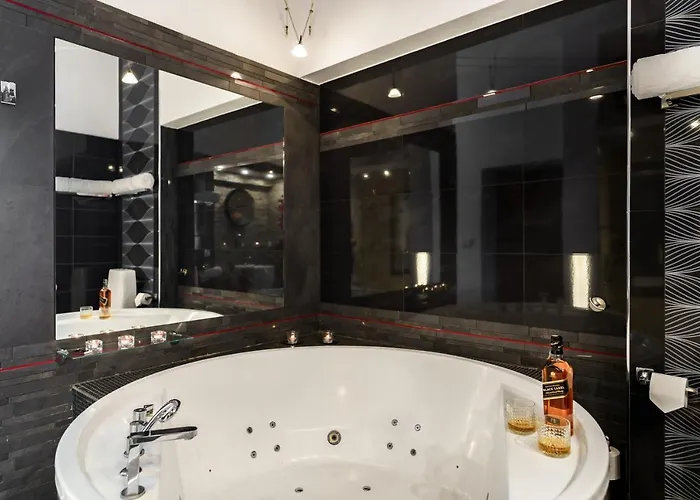 Hotel apartamentowy Komorowski Luxury Guest 4*