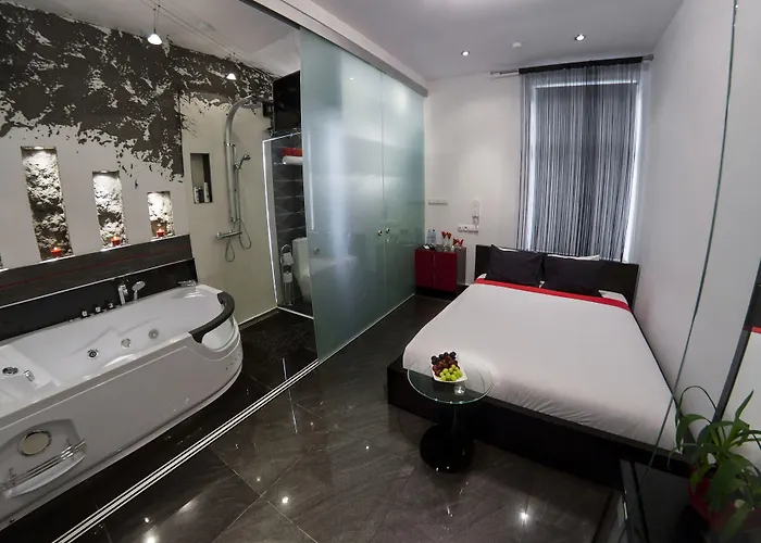 Komorowski Luxury Guest Hotel apartamentowy Kraków