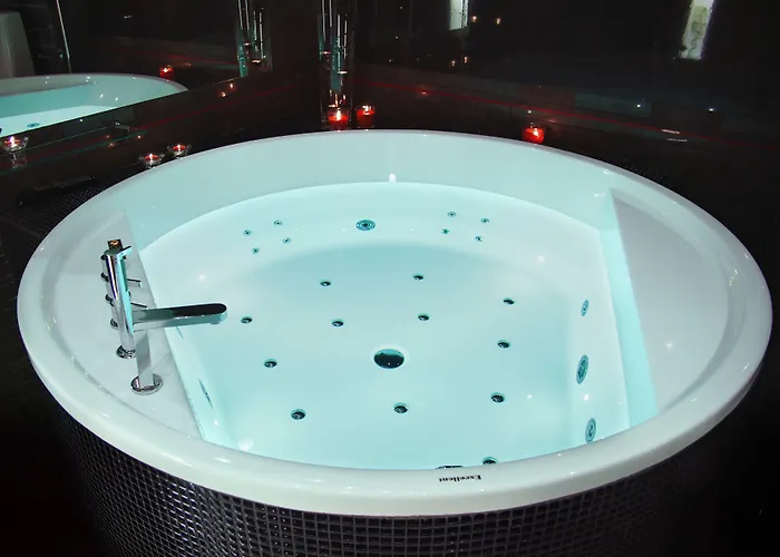 Komorowski Luxury Guest