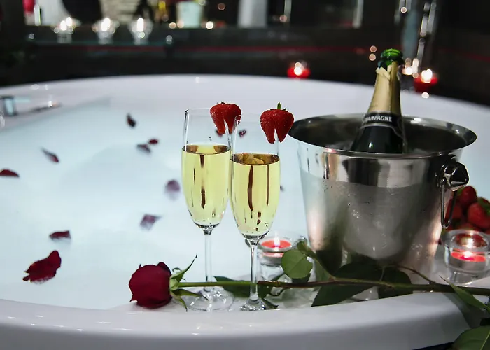 Komorowski Luxury Guest Hotel apartamentowy Kraków