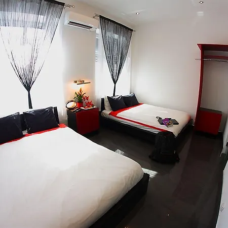 Komorowski Luxury Guest Aparthotel