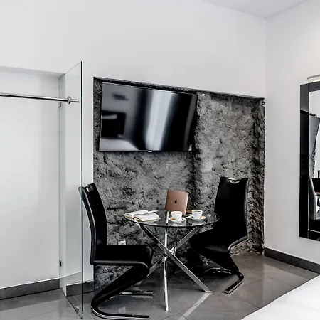 Komorowski Luxury Guest Aparthotel