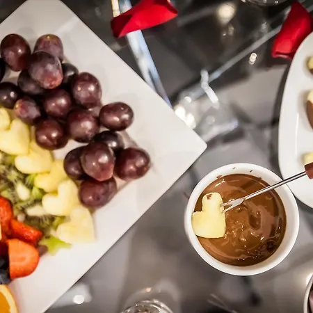 Komorowski Luxury Guest Aparthotel